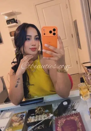 100% Genuine And Satisfaction Real Call Girl Nisha 𝟳𝟱𝟰𝟰𝟬𝟱𝟰𝟵𝟯𝟮 100% Photo 3 of 4
