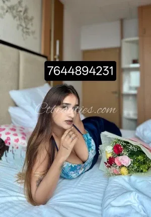 100% Satisfaction With 25 Year Call Girl  𝟳𝟱𝟰𝟰𝟬𝟱𝟰𝟵𝟯𝟮 Shreya 100% Photo 1 of 4