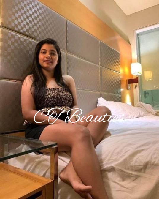 Shreya THE ROYAL ESCORT Photo 1 of 1