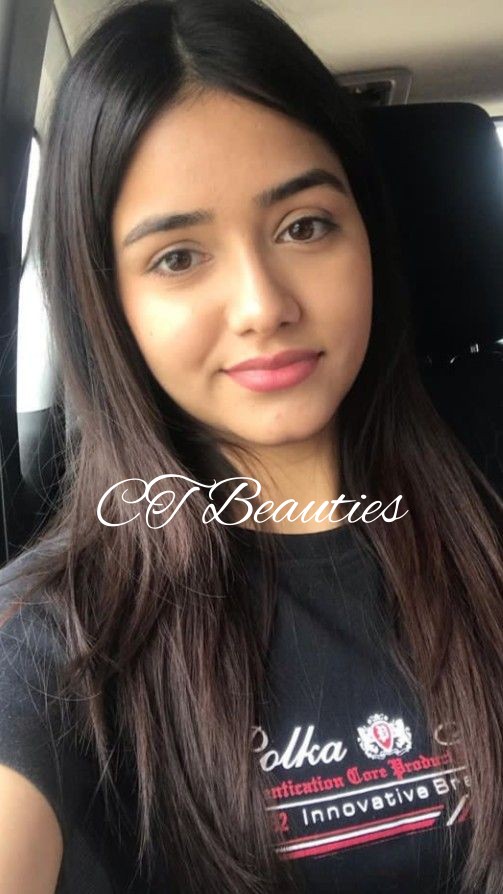 Divya shetty Bangalore Call Girls Photo 1 of 3 thumbnail