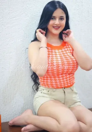 Aarushi model college genuine housewife service  vishal nagar call Photo 2 of 3