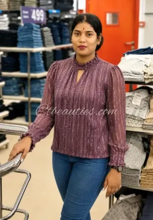 Amreli call girl escort  View all of Photo 1 of 3