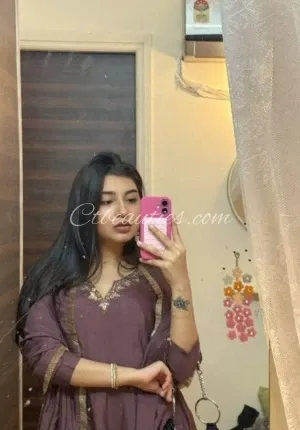 Anita Singh  Kajal Singh international Photo 2 of 4