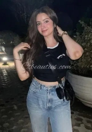 Anjali pandey VARANASI TOP VIP Photo 1 of 3