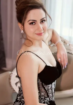 Anju rani Riya Sharma Kamini Damini Priti Radhi  NIGDI ❤️ CALL Photo 1 of 3
