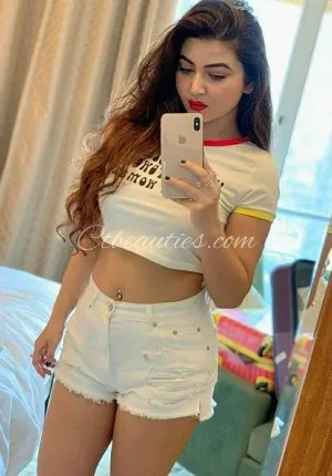Annabelle khan intimate massage over night  Low price unlimited Photo 1 of 3