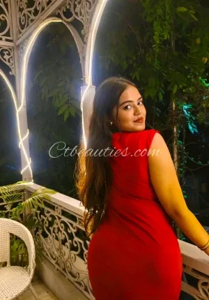 BELGACHIA GIRL KOMAL DAS BELGACHIA OYO HOTEL Photo 3 of 6
