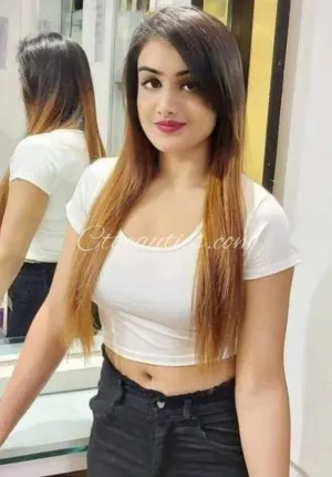 Rihanna call girl beautiful girl sexy available Riya call girl Photo 3 of 4