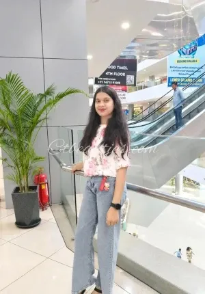 Call girls priya escort service model ❤️9234708449 ONLY CASH Photo 3 of 3