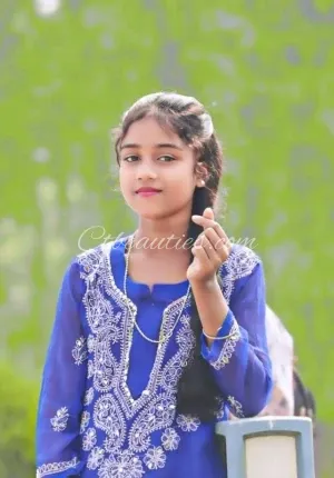 Chandni Chakravarti Chandni Chakravarti Jo Photo 1 of 5