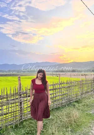 Genuine independent top model  Nisha 𝟳𝟱𝟰𝟰𝟬𝟱𝟰𝟵𝟯𝟮 NO Photo 1 of 4
