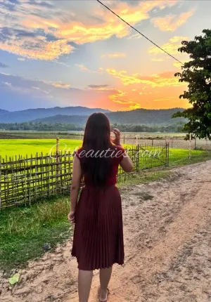 Genuine independent top model  Nisha 𝟳𝟱𝟰𝟰𝟬𝟱𝟰𝟵𝟯𝟮 NO Photo 4 of 4