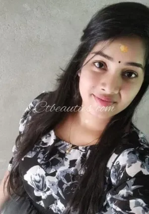 Gungun Sharma beautiful genuine service Jodhpur call girl Photo 2 of 4