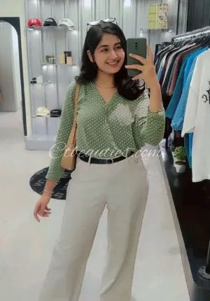 Hanamkonda escort service VIP models girl  Call me 9262645801 Photo 3 of 6