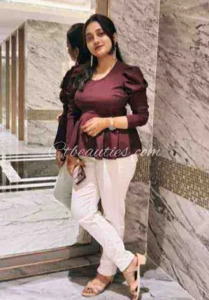 Ishika Kumari Ishika independent girl Photo 3 of 3