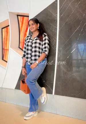 Junagadh girl  premium Independent Escort Photo 2 of 2