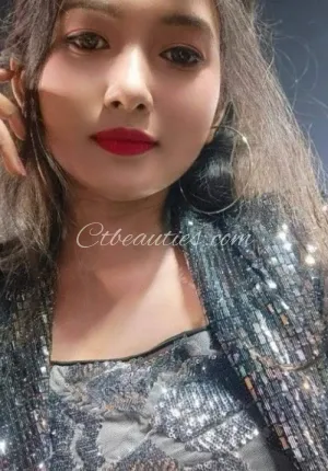 Kajal Agarwal enjoy hottest model enjoys  Raigarh ❤️TODAY SPECIAL💌 Photo 1 of 3