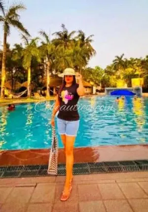 Kajal  call girls escort service genuine ervice  CALL GIRLS COIMBATORE Photo 1 of 3