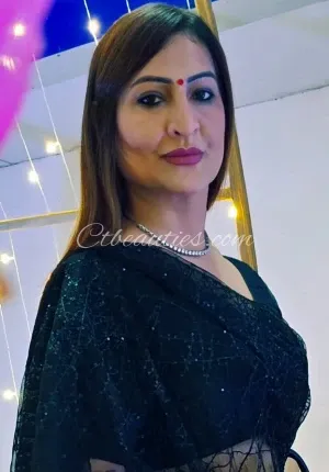 Kalyani nagar call girl escort Kalyani Nagar call Photo 2 of 2