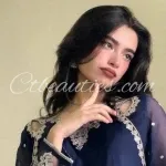 Karishma Kapoor sexy hot girls Karishma Kapoor sexy Photo 1 of 3 thumbnail