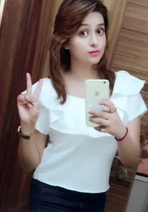 Kavya raj No advance only Photo 1 of 3