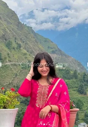 Khushboo khan Low PRICE LOOKING Photo 3 of 3