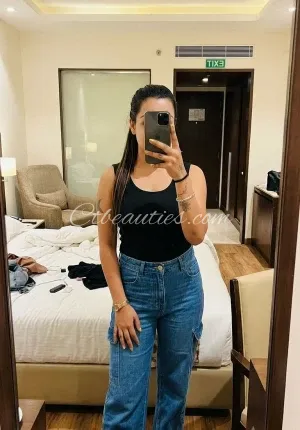 Khushi Gupta Marol In  Escorts Service 9835122487 📞  My name Photo 1 of 14