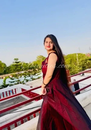 Kriti ssrroo Tirupati Escorts & Photo 1 of 3