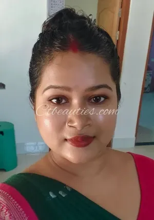 Laxmi new model independent college girl housewife Neha beutiful sexy Photo 2 of 2
