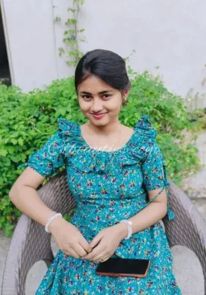 Madhuri yadav  Madurai is the Photo 5 of 6