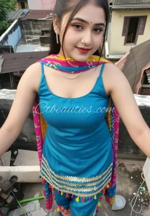 Maithili kapoor Sonalika sindhe amrita riya mona Park Street 6290080467 Photo 1 of 3