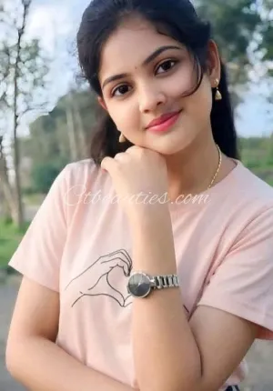 Malvi  Malvi is the Photo 4 of 7