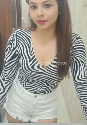 Miss Kajal Singh SIKKIM ESCORT SERVICE Photo 1 of 2