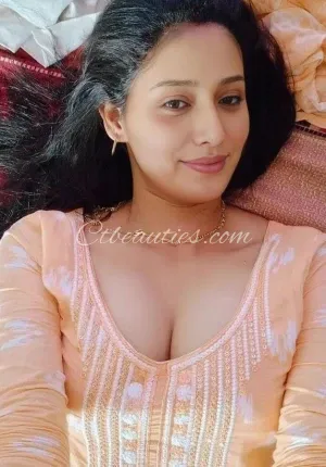 Miss Mahisa sharma TIRUCHIRAPALLI CALL GIRL Photo 1 of 1