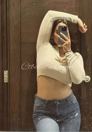 Mohini  Mohini from Pune Photo 1 of 2