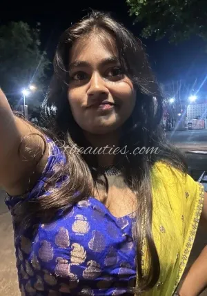 Monica Patel beautiful girl college girl  Monica Patel high Photo 4 of 4