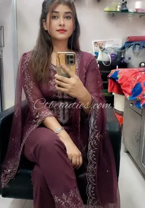 Monika Agarwal  Bulandshahr hot and Photo 3 of 4