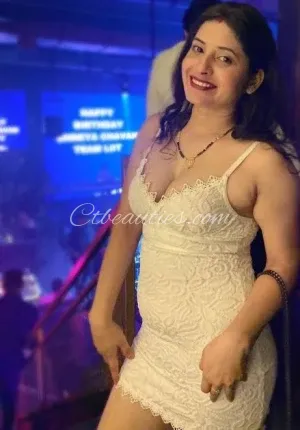 Monika beautiful college girl available  Hii profile girl Photo 3 of 4