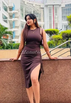 Monika Sharma independent consultant  Nisha 𝟳𝟱𝟰𝟰𝟬𝟱𝟰𝟵𝟯𝟮 Cash Photo 1 of 4