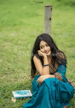 Monika  Sharma local girls ginune  Nashik local area Photo 3 of 4