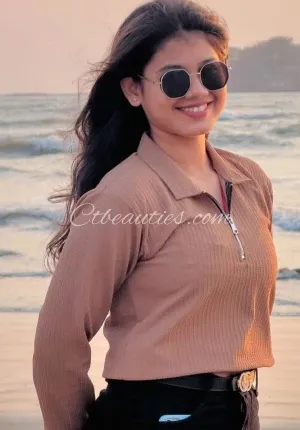 Most beautiful amrawati Nisha Sharma  TRUSTED CALL GIRL Photo 4 of 4