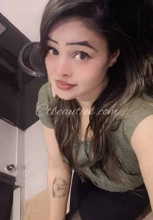 Muskan Sharma beautiful girl provide servicejm Muskan call girl Photo 3 of 4
