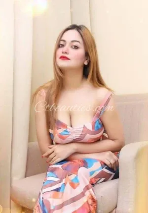 Muskan Sharma beautiful girl provide serviceuy Muskan call girl Photo 4 of 4
