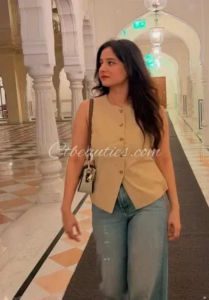 Neha Singh beautiful college girl  CASH PAYMENT ✅ Photo 3 of 4