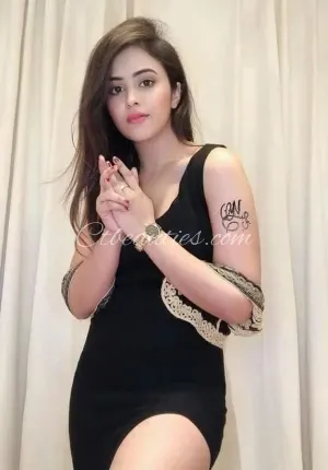 Nidhi Agrawal NIDHI Agrawal full Photo 3 of 3