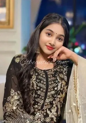 Nidhi thakur  Kadodara  Photo 1 of 3