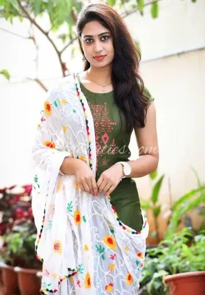 Nidhi thakur  Manali CALL GIRL❣️ Photo 2 of 2