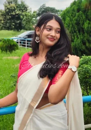 Nikita Sharma Escort service provider unlimited shots available  DINDORI ♥️CALL GIRL Photo 1 of 4
