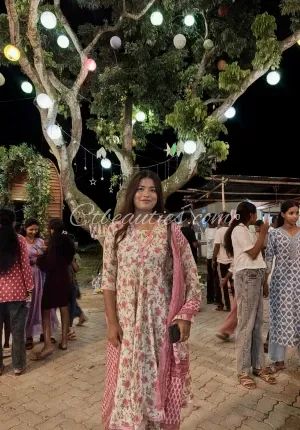 Nisha 𝐂𝐀𝐒𝐇 HAND TO HAND ONLY CASH PAYMENT ✨HIGH PROFILE Nisha 𝟳𝟱𝟰𝟰𝟬𝟱𝟰𝟵𝟯𝟮 𝐂𝐀𝐒𝐇 Photo 1 of 4