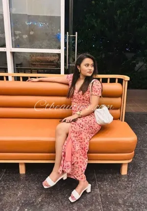 Nisha 𝟳𝟱𝟰𝟰𝟬𝟱𝟰𝟵𝟯𝟮  Nisha 𝟳𝟱𝟰𝟰𝟬𝟱𝟰𝟵𝟯𝟮 CASH Photo 1 of 3